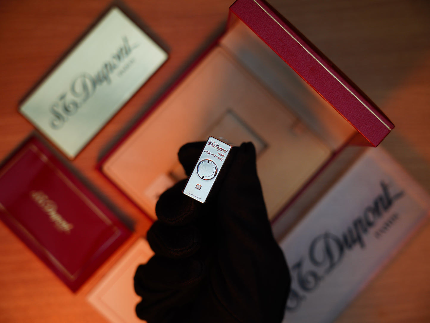Vintage 1980 St Dupont Ligne 1 Heavy Silver Finish Large Size Rare Vertical line Pipe Flame / with box and documents
