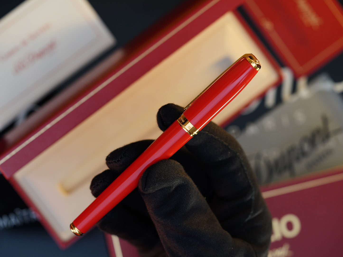 Vintage 1980 S.T. Dupont FH Fountain Pen – 24K Gold Finish & Natural Lacquer – 14K Solid Gold Nib – Luxury Collectible Writing Instrument