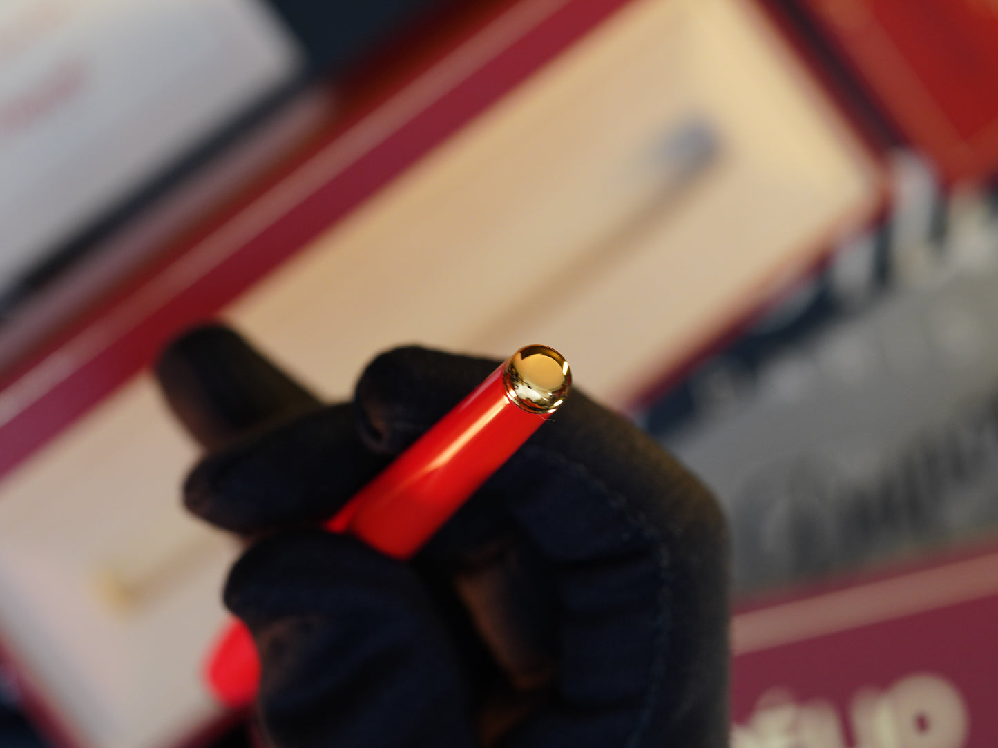 Vintage 1980 S.T. Dupont FH Fountain Pen – 24K Gold Finish & Natural Lacquer – 14K Solid Gold Nib – Luxury Collectible Writing Instrument
