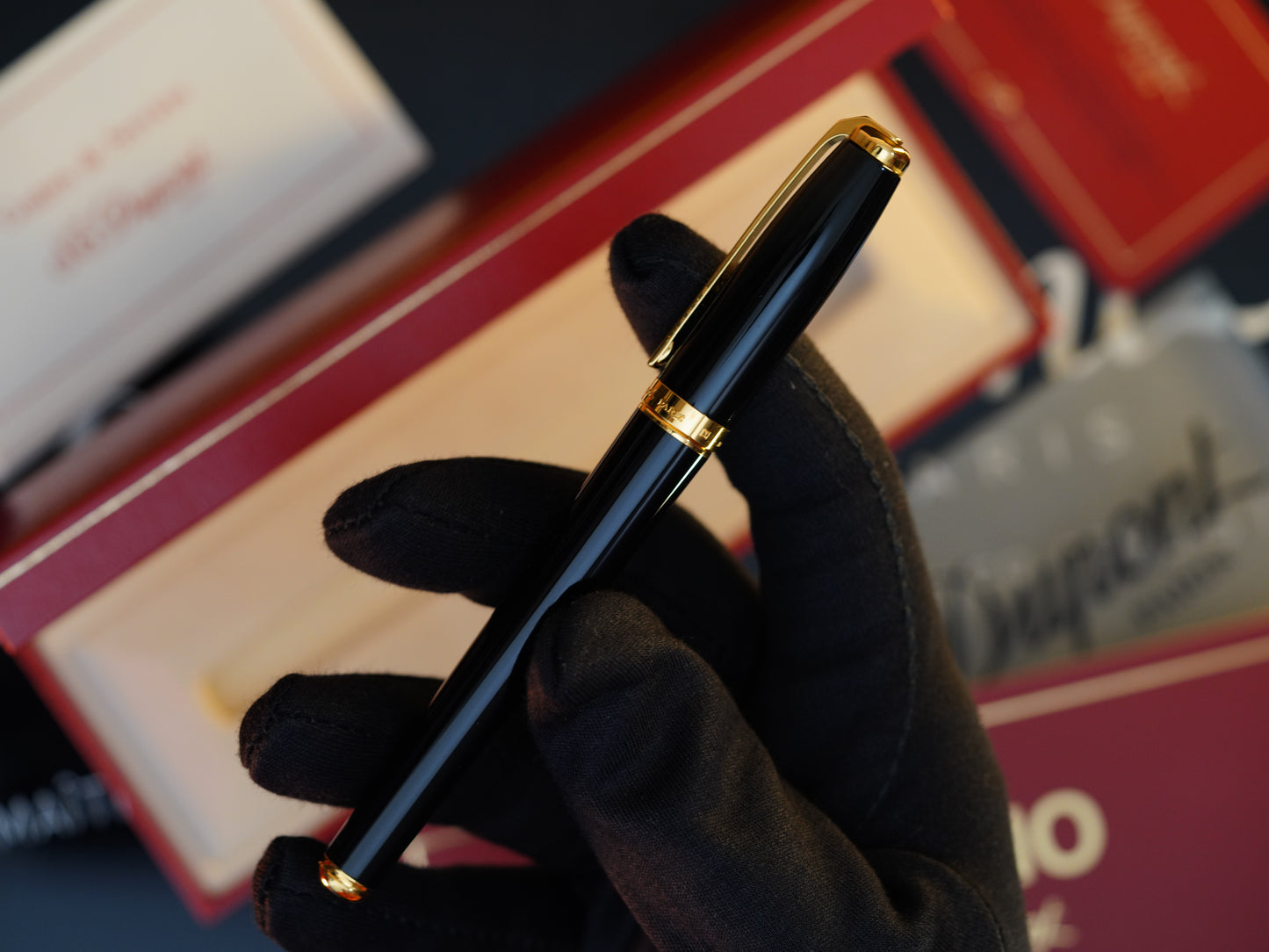 Vintage 1980 S.T. Dupont Fidelio Fountain Pen – Natural Black Lacquer – 14K Solid Gold Nib – Luxury Collectible