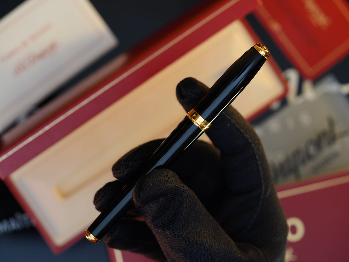 Vintage 1980 S.T. Dupont Fidelio Fountain Pen – Natural Black Lacquer – 14K Solid Gold Nib – Luxury Collectible