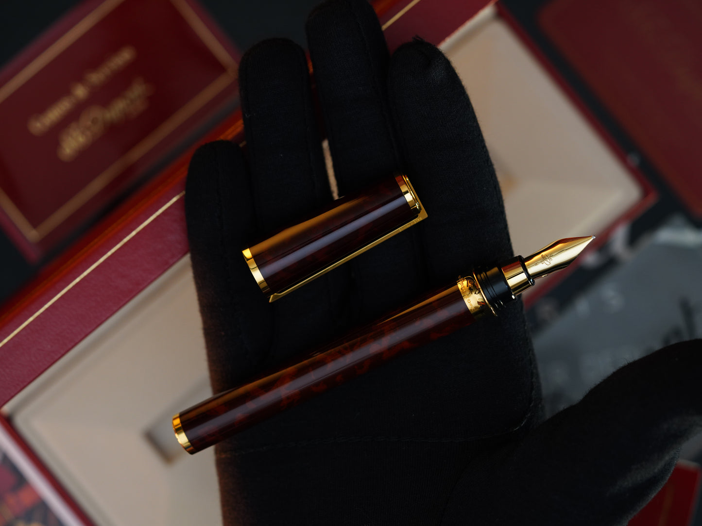 Vintage St Dupont Luxury 24k Gold Finish Natural Lacquer 18k Solid Gold Nib M Fountain Pen