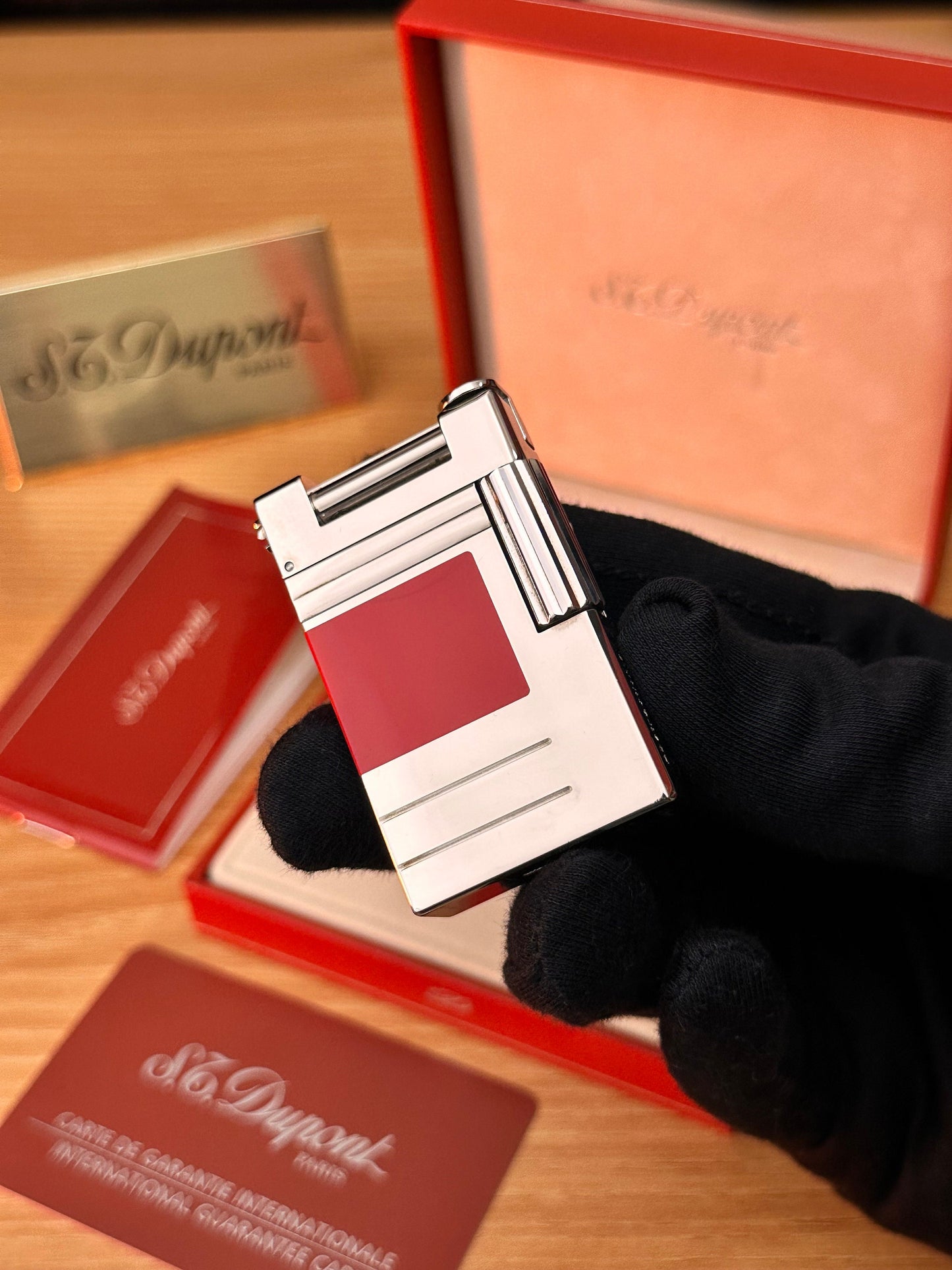 Vintage 1999 St Dupont Abstraction(s) Limited to 2500 rare urban natural red lacquer lighter \ box & guarantee documents \ good condition