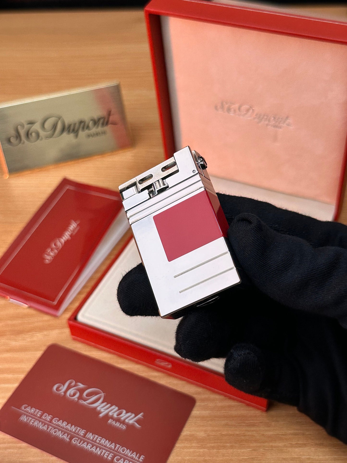 Vintage 1999 St Dupont Abstraction(s) Limited to 2500 rare urban natural red lacquer lighter \ box & guarantee documents \ good condition