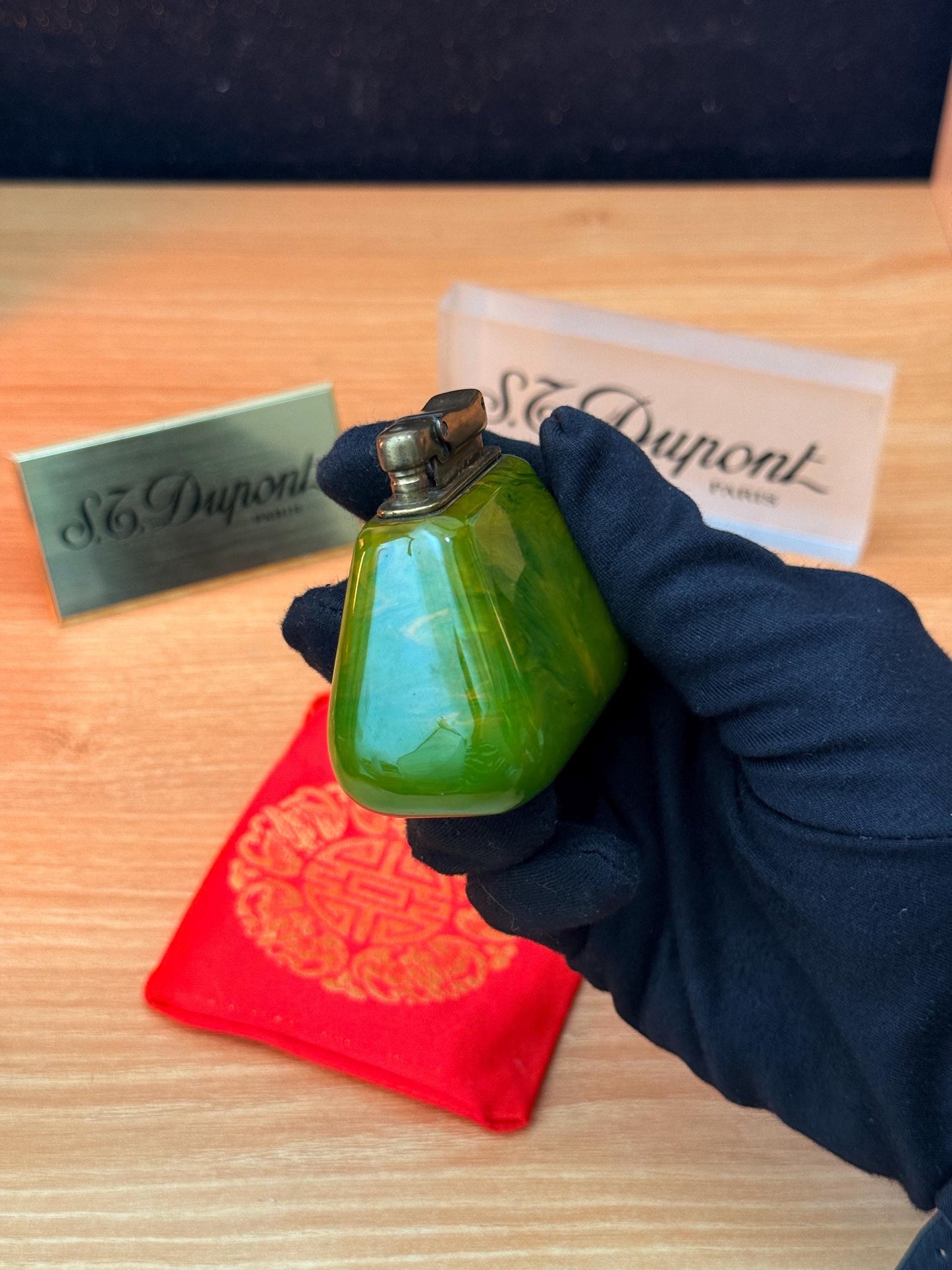vintage 1950 Antique Colibri Green Catalin Europe high quality Lighter Fluid table lighter / can last for generations \ decoration desk