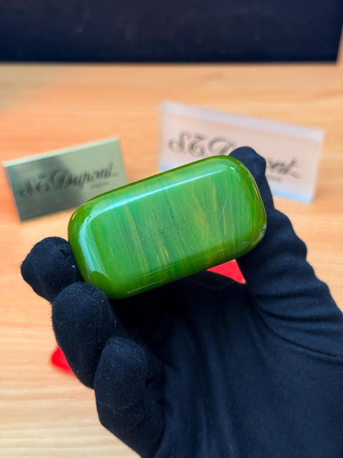 vintage 1950 Antique Colibri Green Catalin Europe high quality Lighter Fluid table lighter / can last for generations \ decoration desk