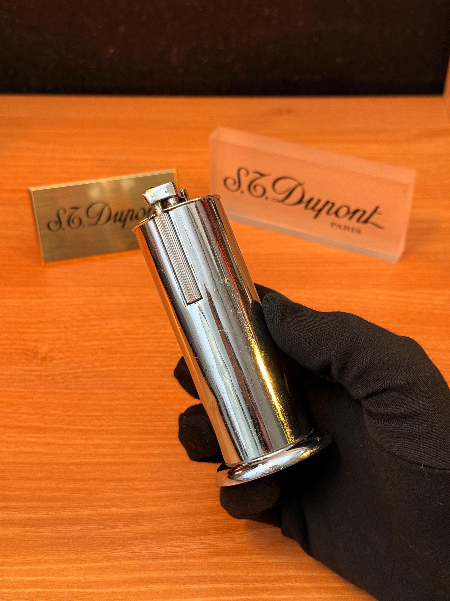 Vintage 1950 Dunhill Parker Roller Beacon Trade Mark Made In England / petrol table lighter / missing screw on top working amazing