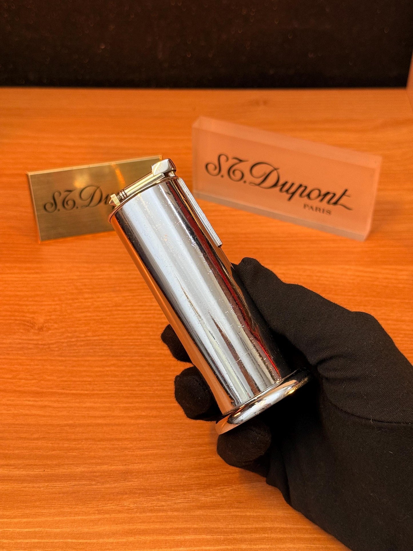 Vintage 1950 Dunhill Parker Roller Beacon Trade Mark Made In England / petrol table lighter / missing screw on top working amazing