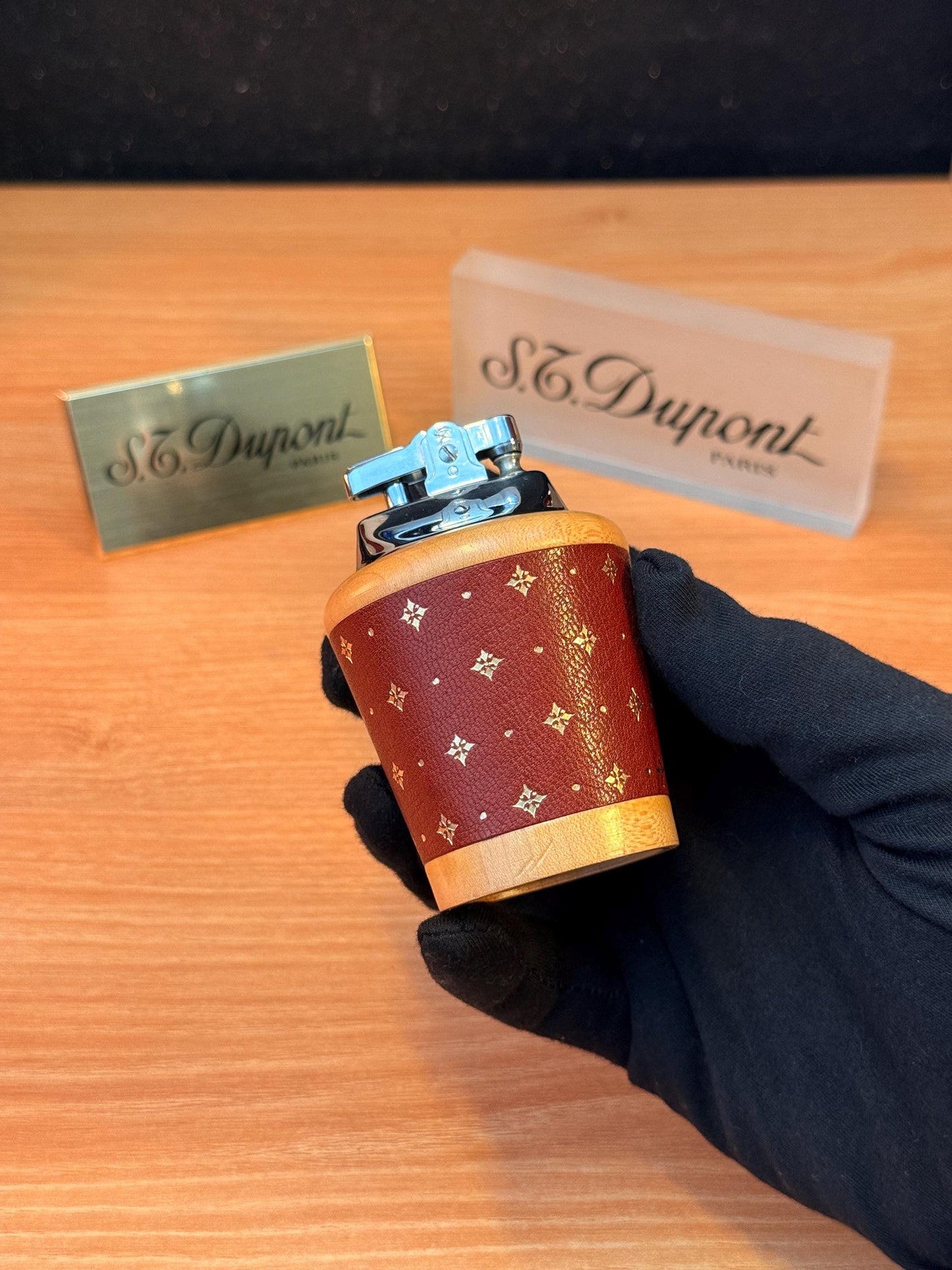 Antique 1940 Ronson Petrol Lighter never used extremely Rare Table lighter made in England / working amazing / perfect decoration house gift