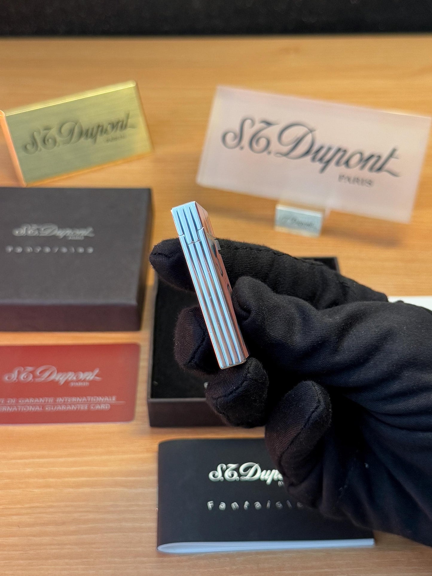 Vintage St Dupont Fantaisies Rare Collector Hand Painted Lacquered Heavy Silver Finish lighter / with box and documents / working perfect