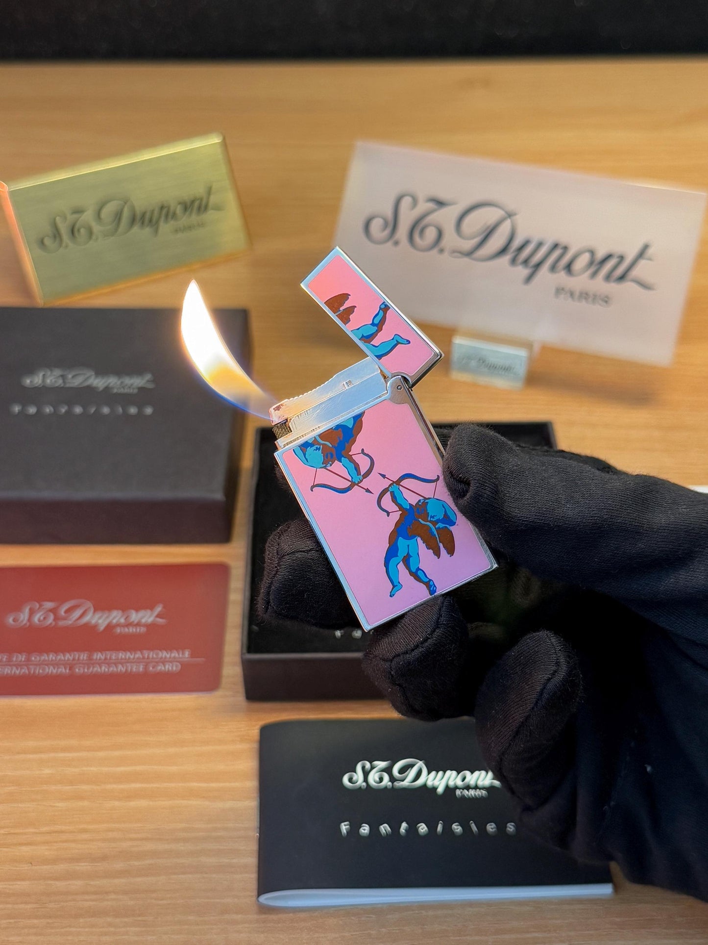 Vintage St Dupont Fantaisies Rare Collector Hand Painted Lacquered Heavy Silver Finish lighter / with box and documents / working perfect