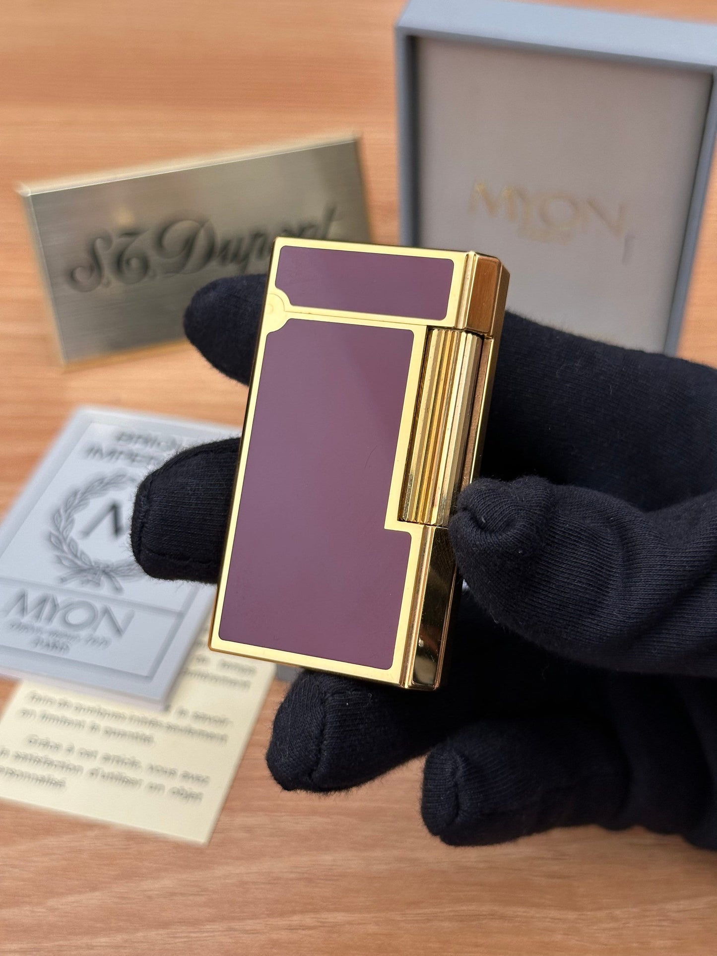 Vintage 1980 Myon 24k Gold Plated 5 face Rare Red lacquer \ full set with box and document \ working perfect \ good condition pre-owned
