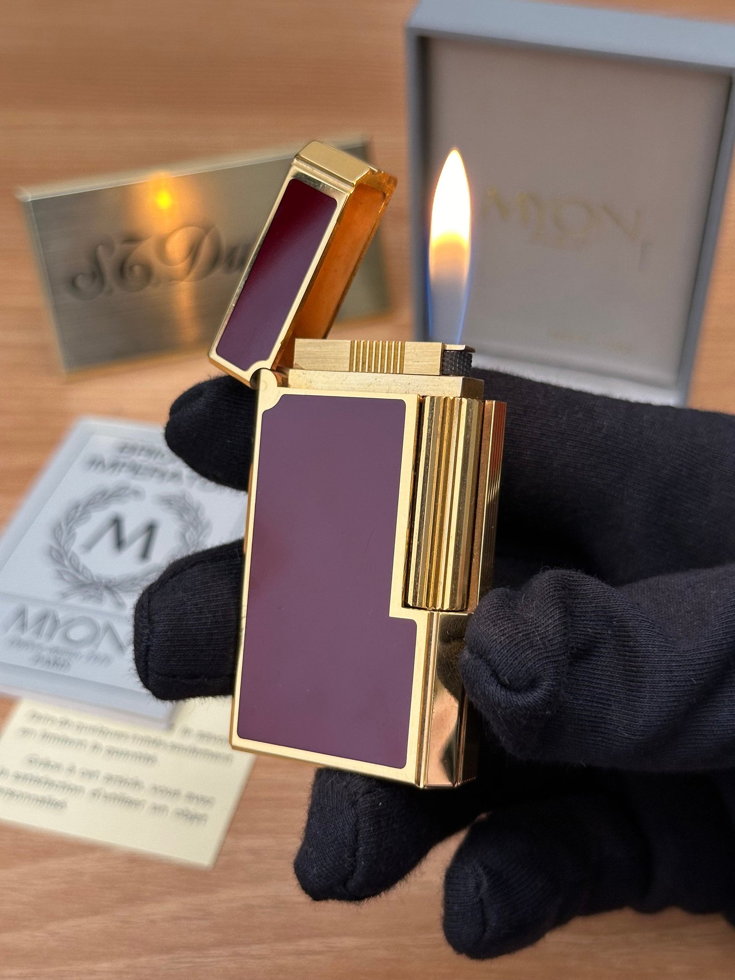 Vintage 1980 Myon 24k Gold Plated 5 face Rare Red lacquer \ full set with box and document \ working perfect \ good condition pre-owned