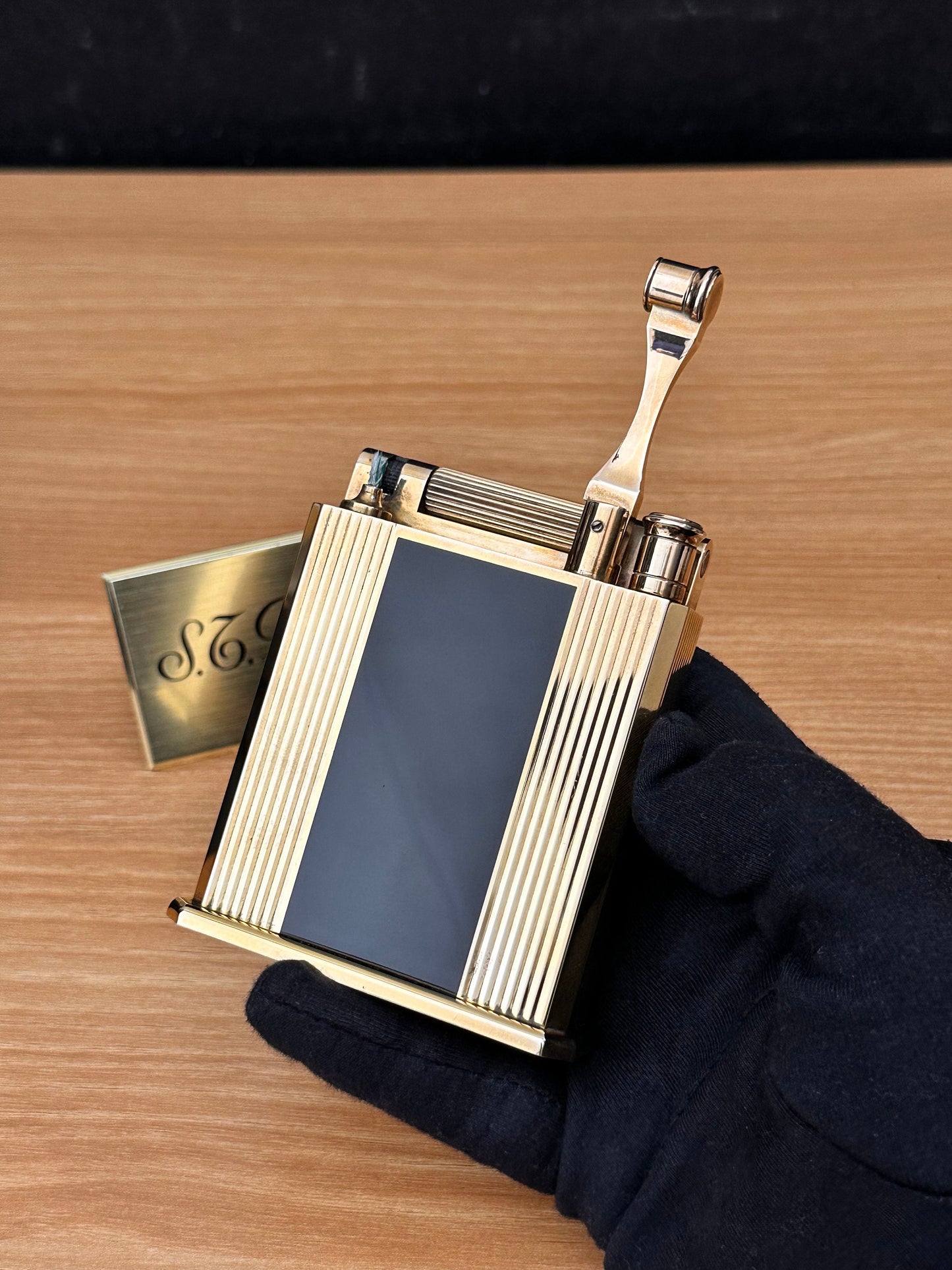 antique 1940 St Dupont Jeroboam Gold Finish Lacquered Petrol Table lighter / amazing condition working perfect