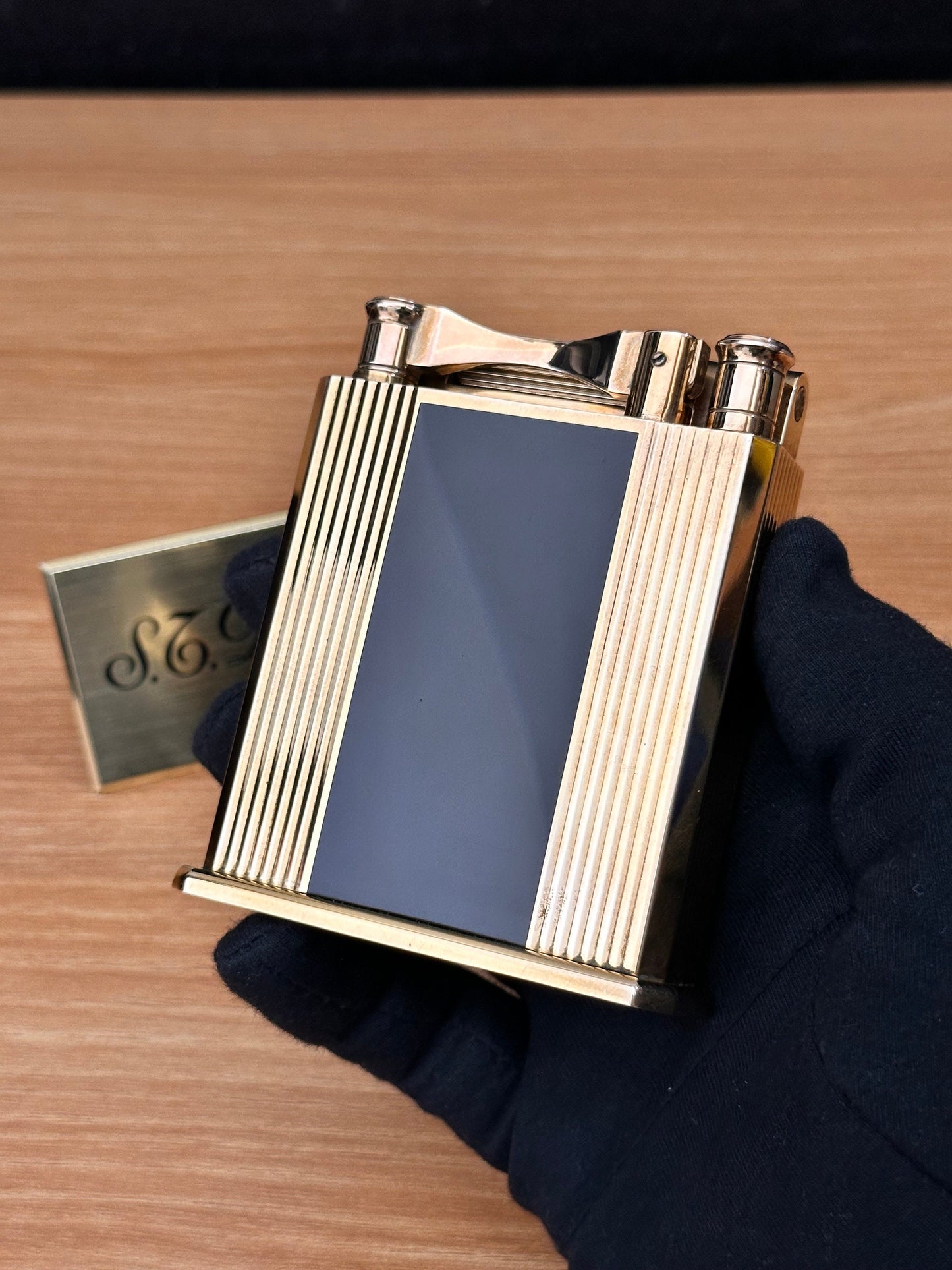 antique 1940 St Dupont Jeroboam Gold Finish Lacquered Petrol Table lighter / amazing condition working perfect