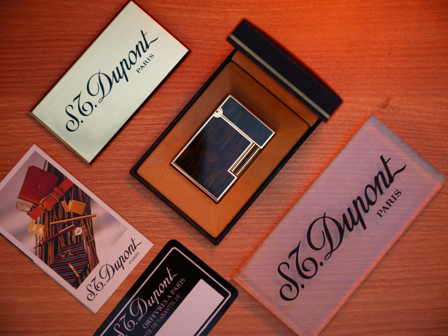 Vintage 1970 St Dupont Ligne 2 Heavy Gold Finish and real Wood Lacquer Medium Size / With box and document