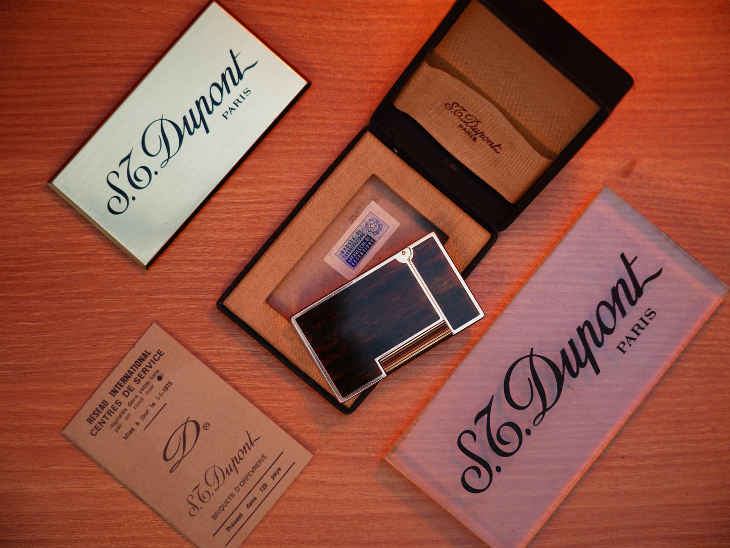 Vintage 1970 St Dupont Ligne 2 Heavy Gold Finish and real Wood Lacquer Large Size / With box and document