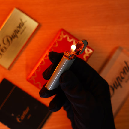 Vintage 1970 Cartier Lighter – Early Natural Lacquer, Light Gray