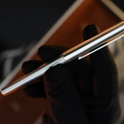 Vintage 1970 S.T. Dupont Luxury Fountain Pen – Solid 925 Sterling Silver - 18K Solid Gold Nib - Vertical Line