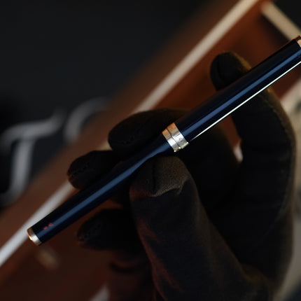 Vintage 1970 S.T. Dupont Fountain Pen – 925 Sterling Silver & Natural Lacquer – 18K Solid Gold Nib – Luxury Collectible
