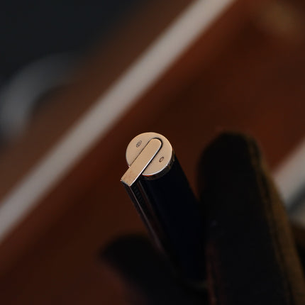 Vintage 1970 S.T. Dupont Fountain Pen – 925 Sterling Silver & Natural Lacquer – 18K Solid Gold Nib – Luxury Collectible