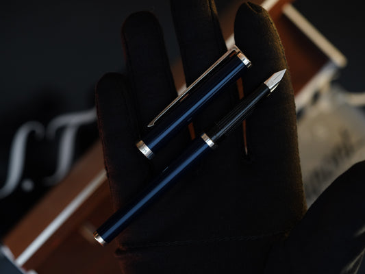 Vintage 1970 S.T. Dupont Fountain Pen – 925 Sterling Silver & Natural Lacquer – 18K Solid Gold Nib – Luxury Collectible