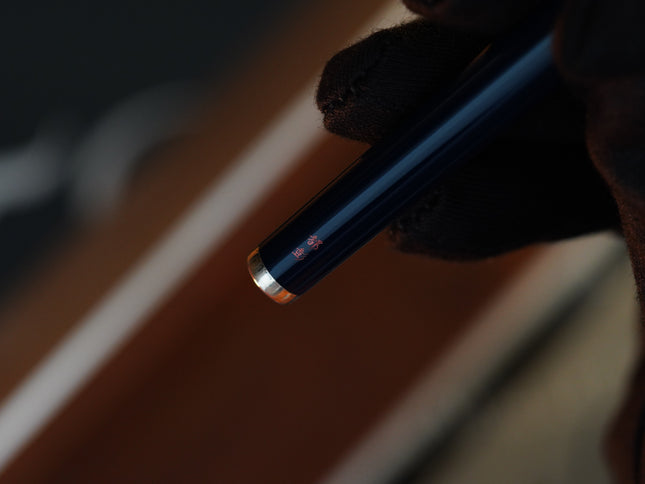 Vintage 1970s S.T. Dupont Fountain Pen – Fully Hallmarked 925 Sterling Silver – Dark Blue Natural Chinese Lacquer with Red Artisan Signature – Hallmarked 18K Solid White Gold Nib