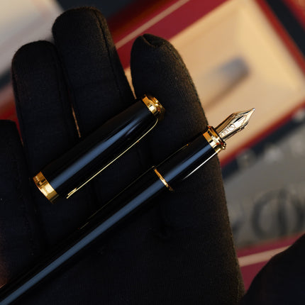 Vintage 1980 S.T. Dupont Fidelio Fountain Pen – Natural Black Lacquer – Hallmarked 14K Solid Gold Nib – Full Set NOS