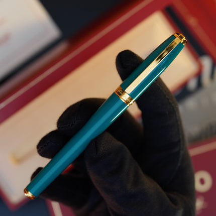 Vintage 1980 S.T. Dupont Fidelio Fountain Pen – Turquoise-Green Natural Lacquer – Hallmarked 14K Solid Gold Nib – Full Set NOS