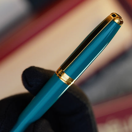 Vintage 1980 S.T. Dupont Fidelio Fountain Pen – Turquoise-Green Natural Lacquer – Hallmarked 14K Solid Gold Nib – Full Set NOS