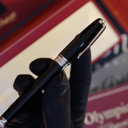 Vintage 1980s S.T. Dupont Olympio Fountain Pen – Natural Black Lacquer – Large Fat Model – Hallmarked 18K Solid Gold Fine Nib – Full Set NOS
