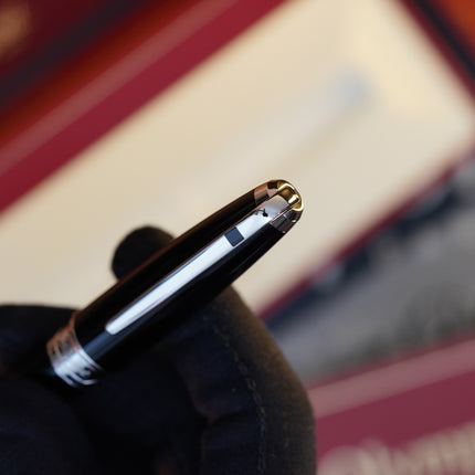 Vintage 1980s S.T. Dupont Olympio Fountain Pen – Natural Black Lacquer – Large Fat Model – Hallmarked 18K Solid Gold Fine Nib – Full Set NOS