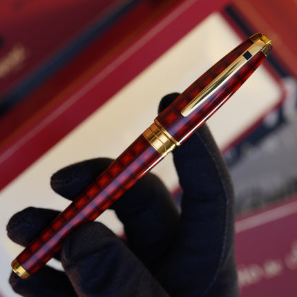 Vintage 1980s S.T. Dupont Vertigo Fountain Pen – Natural Lacquer Pattern – Hallmarked 18K Two-Tone Solid Gold Nib (M) – Full Set NOS