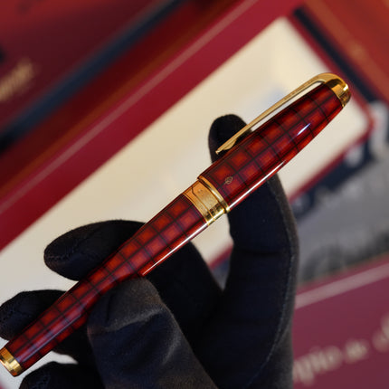 Vintage 1980s S.T. Dupont Vertigo Fountain Pen – Natural Lacquer Pattern – Hallmarked 18K Two-Tone Solid Gold Nib (M) – Full Set NOS
