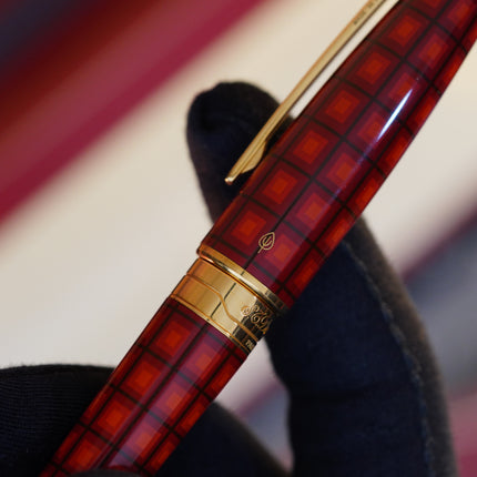 Vintage 1980s S.T. Dupont Vertigo Fountain Pen – Natural Lacquer Pattern – Hallmarked 18K Two-Tone Solid Gold Nib (M) – Full Set NOS