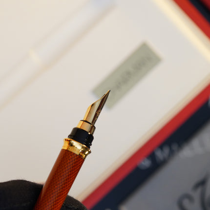 Vintage St Dupont Luxury Ambre Chairman Natural Lacquer 18k Solid Gold M Fountain Pen