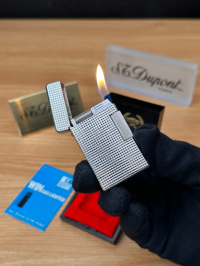 Vintage 1980 Win high quality lighter \ with box and document \ working perfect