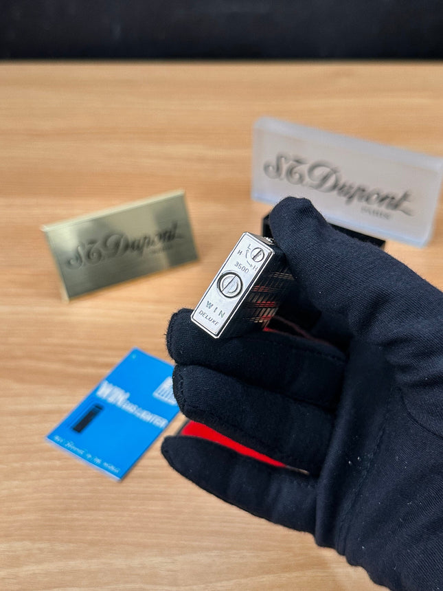 Vintage 1980 Win high quality lighter \ with box and document \ working perfect