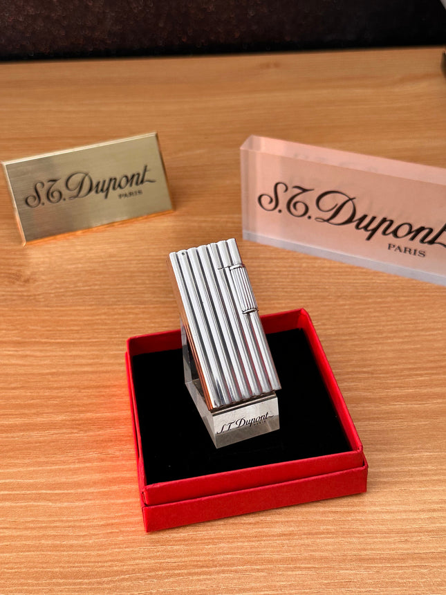 Vintage 1930 extremely Rare Cartier Solid Silver Hallmarked \ good condition \ impossible to find rare lighter collector item