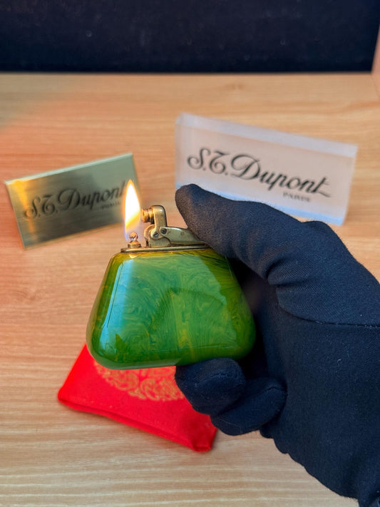 vintage 1950 Antique Colibri Green Catalin Europe high quality Lighter Fluid table lighter / can last for generations \ decoration desk