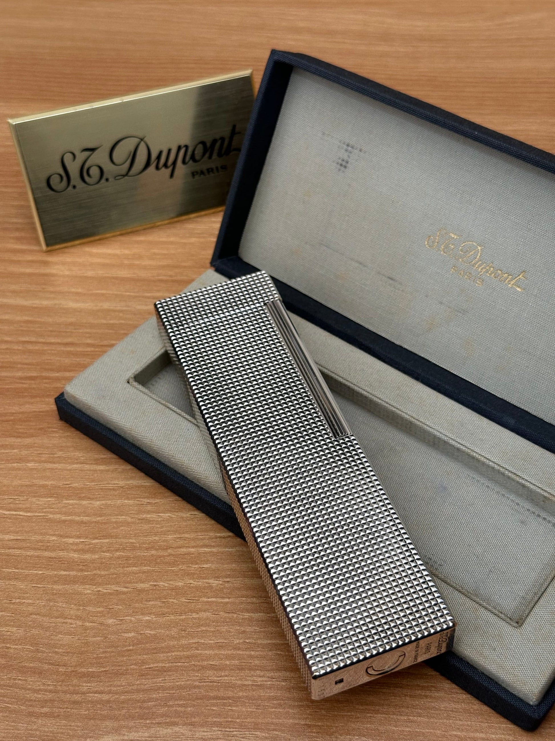 Vintage 1970 St Dupont ligne 1 early version Silver Finish Diamond Head Table Lighter