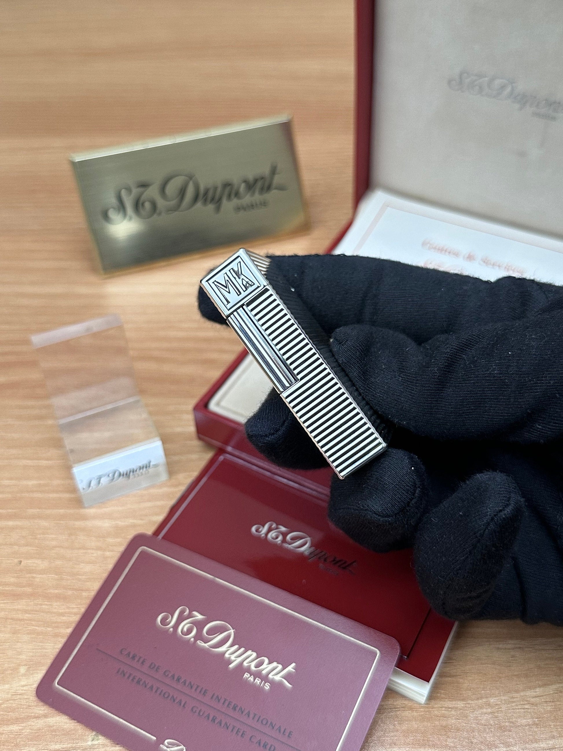 Vintage 1990 St dupont line 1 Heavy Silver Plated working perfect Rare pipe flame / full set with box and documents / pre-owned with initial